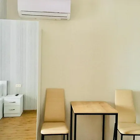 9 Borbalo Street Apartment With Terrace Тбілісі Екстер'єр фото
