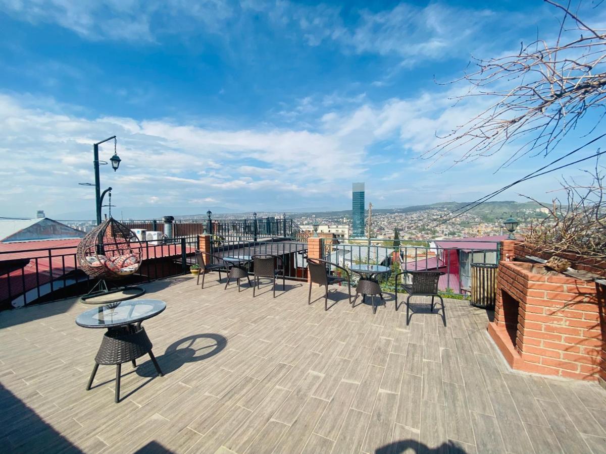 9 Borbalo Street With Terrace