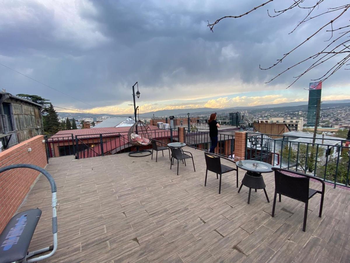 9 Borbalo Street With Terrace Tbilisi