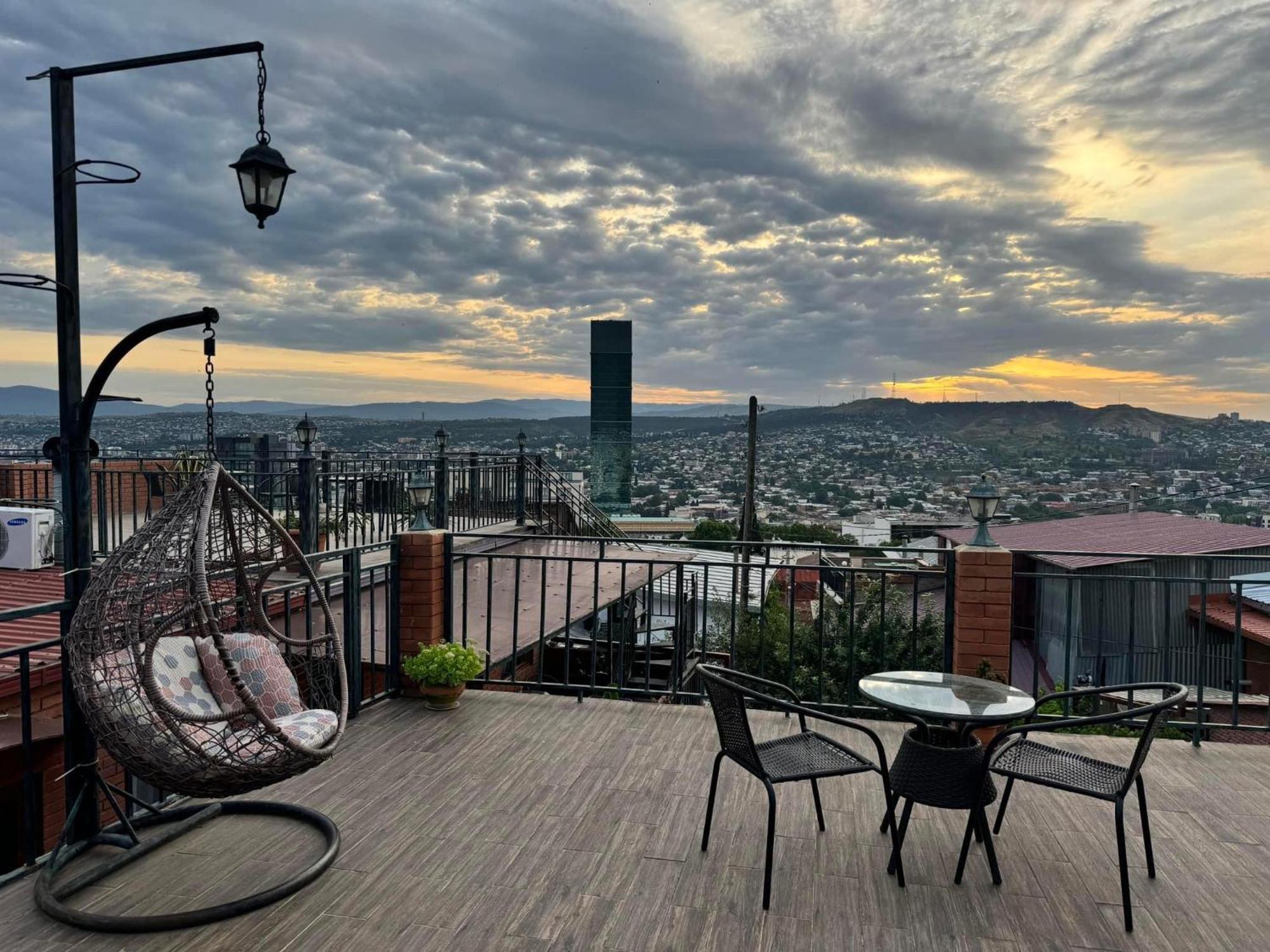 9 Borbalo Street With Terrace