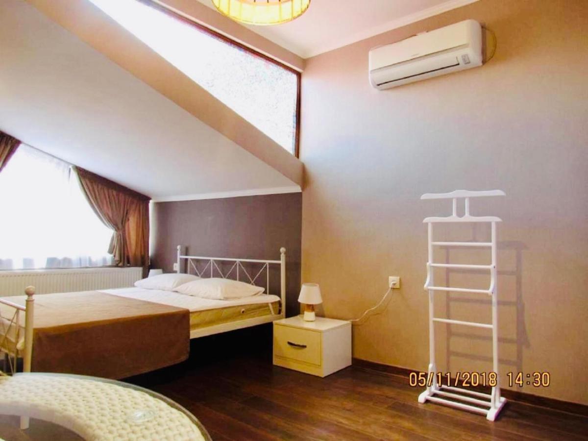 9 Borbalo Street With Terrace *