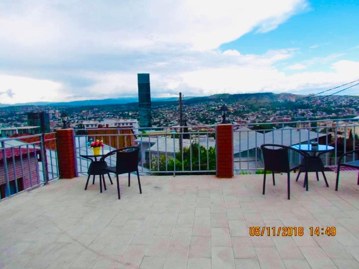 9 Borbalo Street With Terrace 公寓